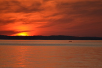 Auringonlasku Nuotiorannassa